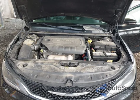 2015 Chrysler 200 C z USA, uszkodzony, nr VIN 1C3CCCCB7FN538634